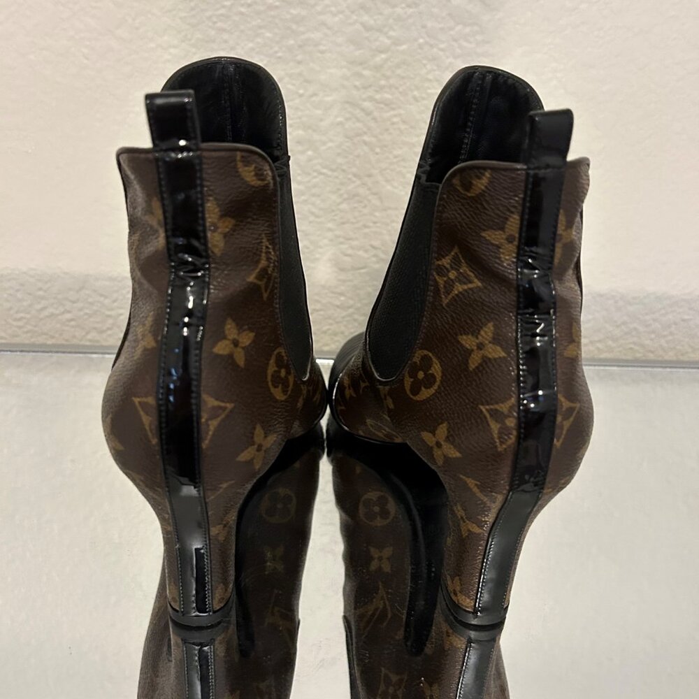 Louis Vuitton Booties - Picture 3 of 5